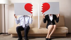 Relationship: જાણો એવી 5 ભુલો વિશે જે બની શકે છે રિલેશનશીપ તુટવાનું કારણ