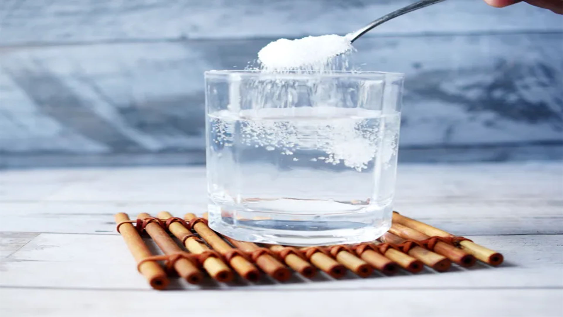 Sugar Purity Test: તમે ખાવ છો એ ખાંડમાં ચોક પાવડર કે યુરિયા તો નથી ને ? જાણવું હોય તો આ રીતે ઘરે ચેક કરી લો ખાંડની શુદ્ધતા Sugar Purity Test: તમે ખાવ છો એ ખાંડમાં ચોક પાવડર કે યુરિયા તો નથી ને ? જાણવું હોય તો આ રીતે ઘરે ચેક કરી લો ખાંડની શુદ્ધતા