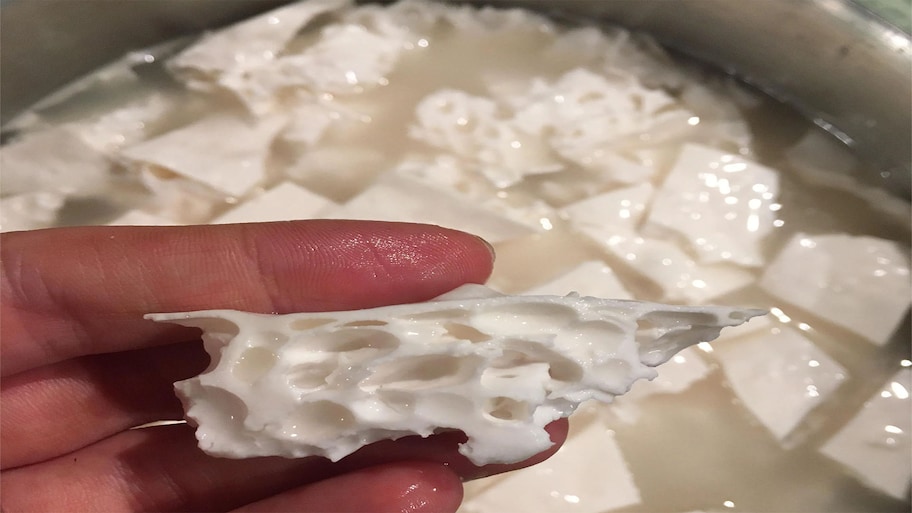 Curd Storage: ફ્રીજમાં રાખેલું દહીં કેટલા દિવસ પછી ચેક કરીને વાપરવું જોઈએ જાણો