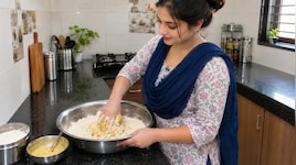 Soft Roti Hacks: સવારે બનાવેલી રોટલી રાત સુધી એકદમ સોફ્ટ રહેશે, લોટમાં ઉમેરી દેજો આ પીળી વસ્તુ