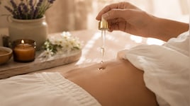 Navel Oiling: સ્કિનની કઈ સમસ્યા માટે નાભિમાં કયું તેલ લગાડવું જાણો, ફાટેલા હોઠથી લઈ ખીલની તકલીફ મટી જશે